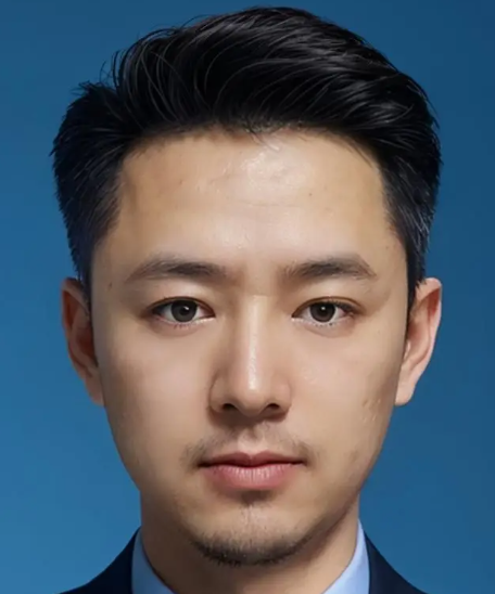 何卓軒