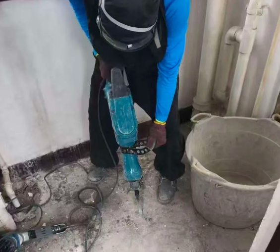 全屋剷底